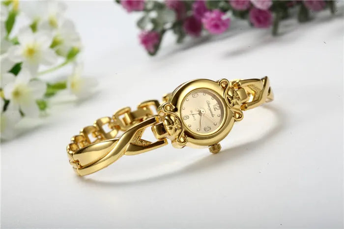 Small Dial Luxury Wristwatch